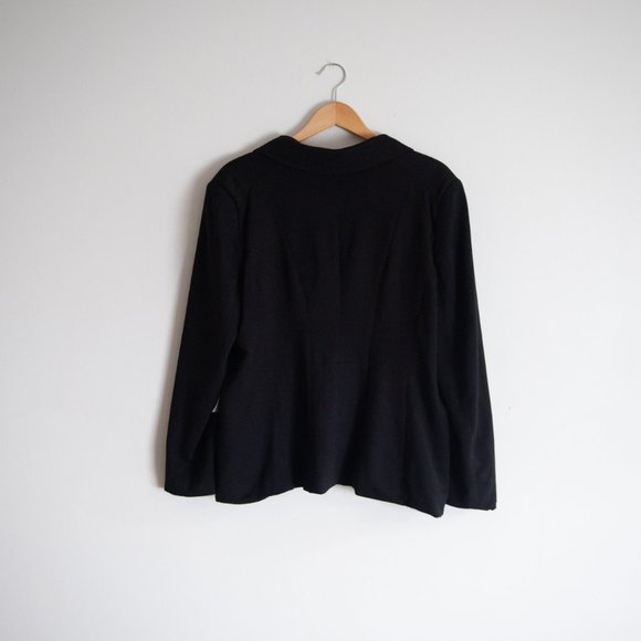 ATTITUDE | BLACK BLAZER - Picture 2 of 4